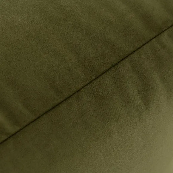 Eliza Pouffe 4