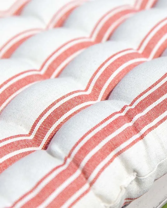 Dibor Traditional Style Red Stripe Quilted Summer Outdoor Garden Bench Cushion L100cm x W40cm 4