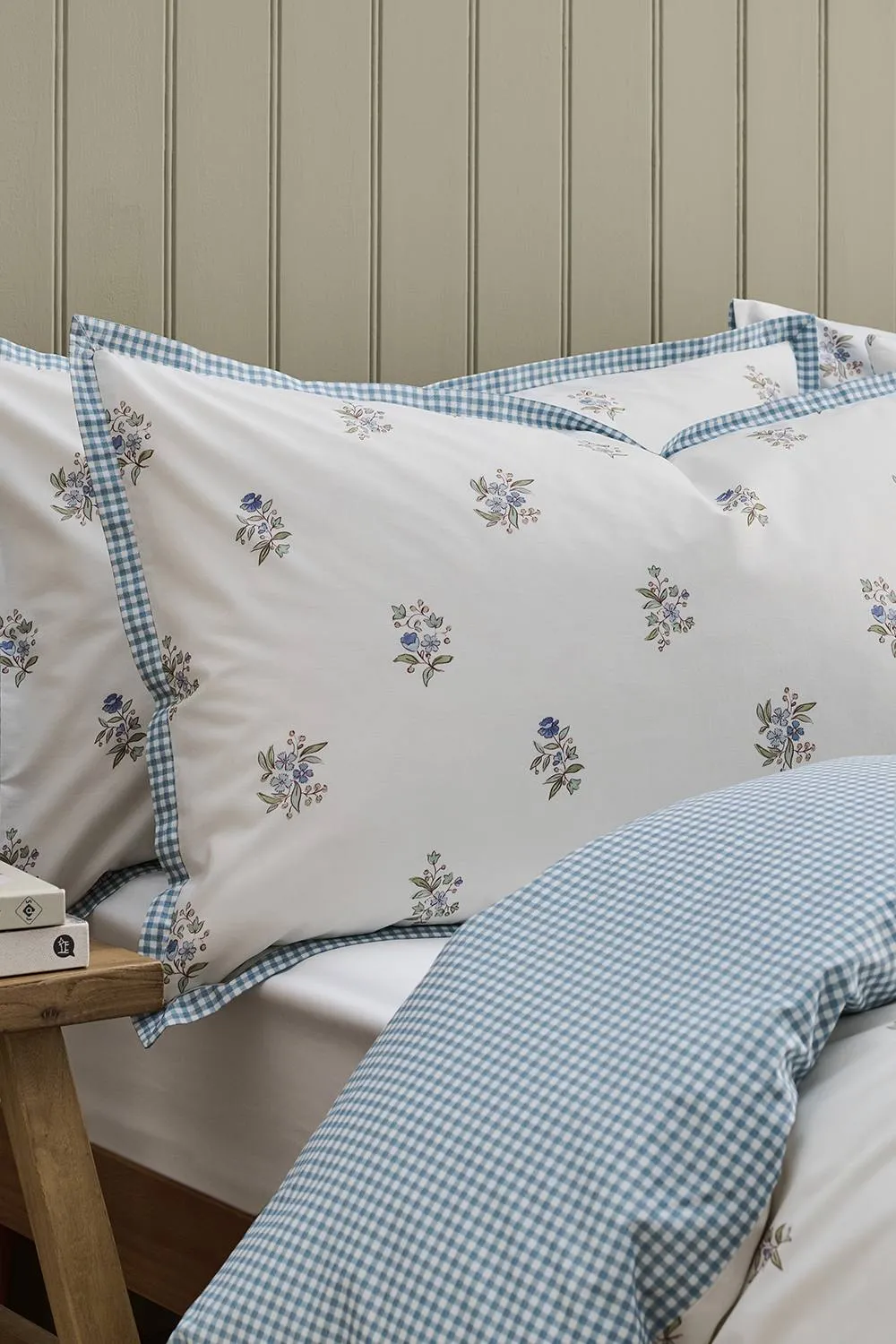 CHRISTY 'Guernsey' Floral Check Reversible Cotton Percale Duvet Cover Set in Blue 6
