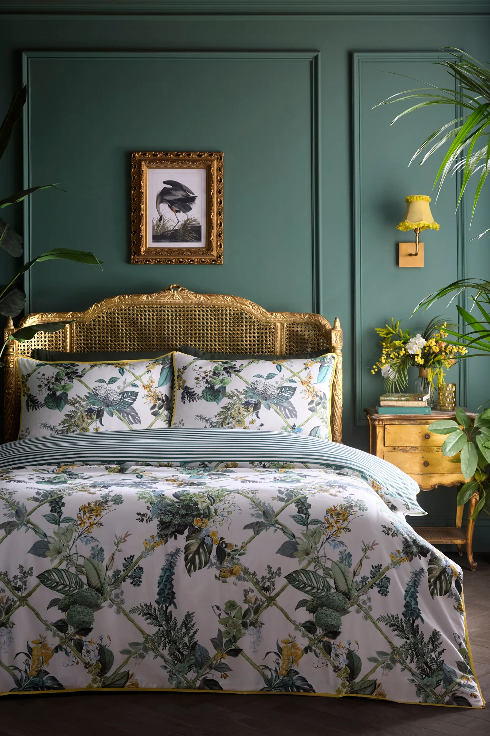 Laurence Llewelyn-Bowen 'Cotswald Fantasia' Floral Print 200 Thread Count Cotton Duvet Cover Set in Green