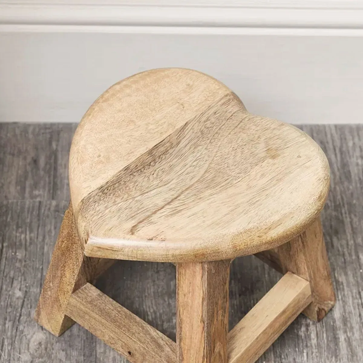 Melody Maison Small Mango Wood Heart Stool in Natural 4