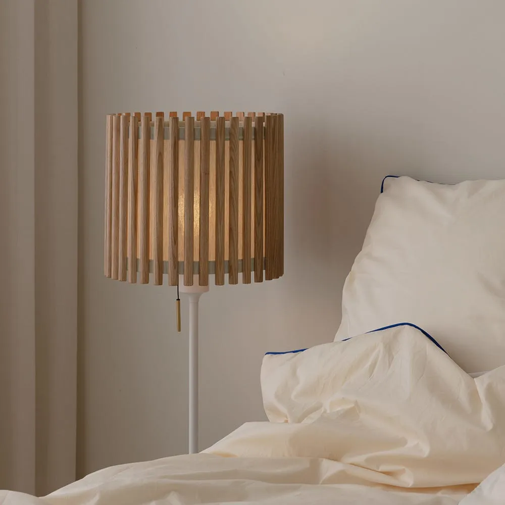 Umage Komorebi Easyfit Circle Lamp Shade Oak Medium 4