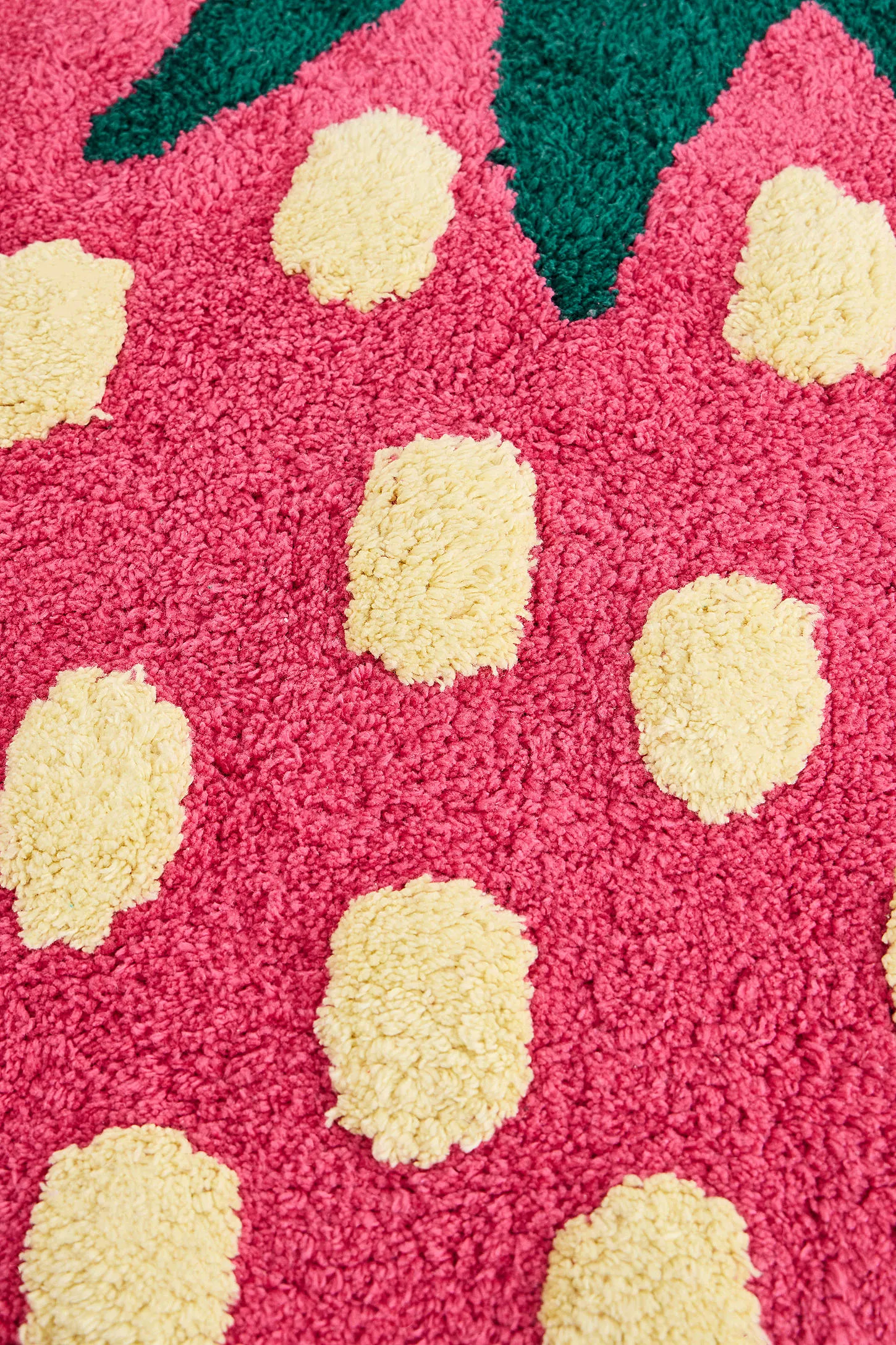 Mini Strawberry Bath Mat - Pink 3