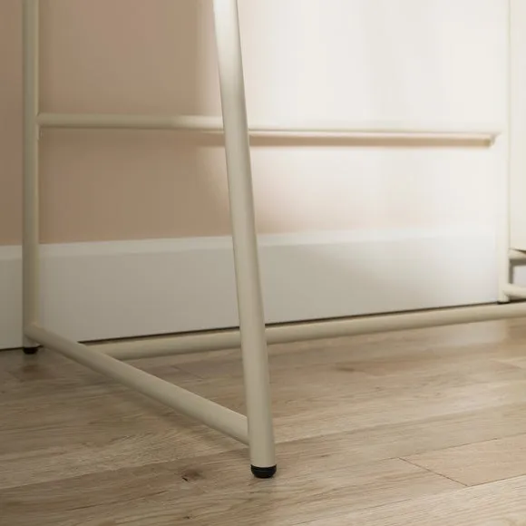Alannah Lockable Desk 5