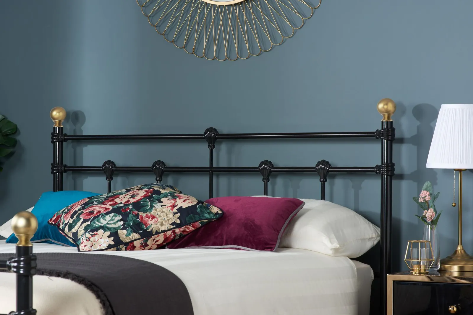 Birlea Atlas Bed in Black 2