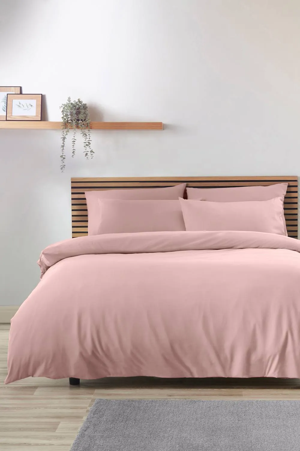 Catherine Lansfield So Soft Non Iron Duvet Cover Set in Pink 1