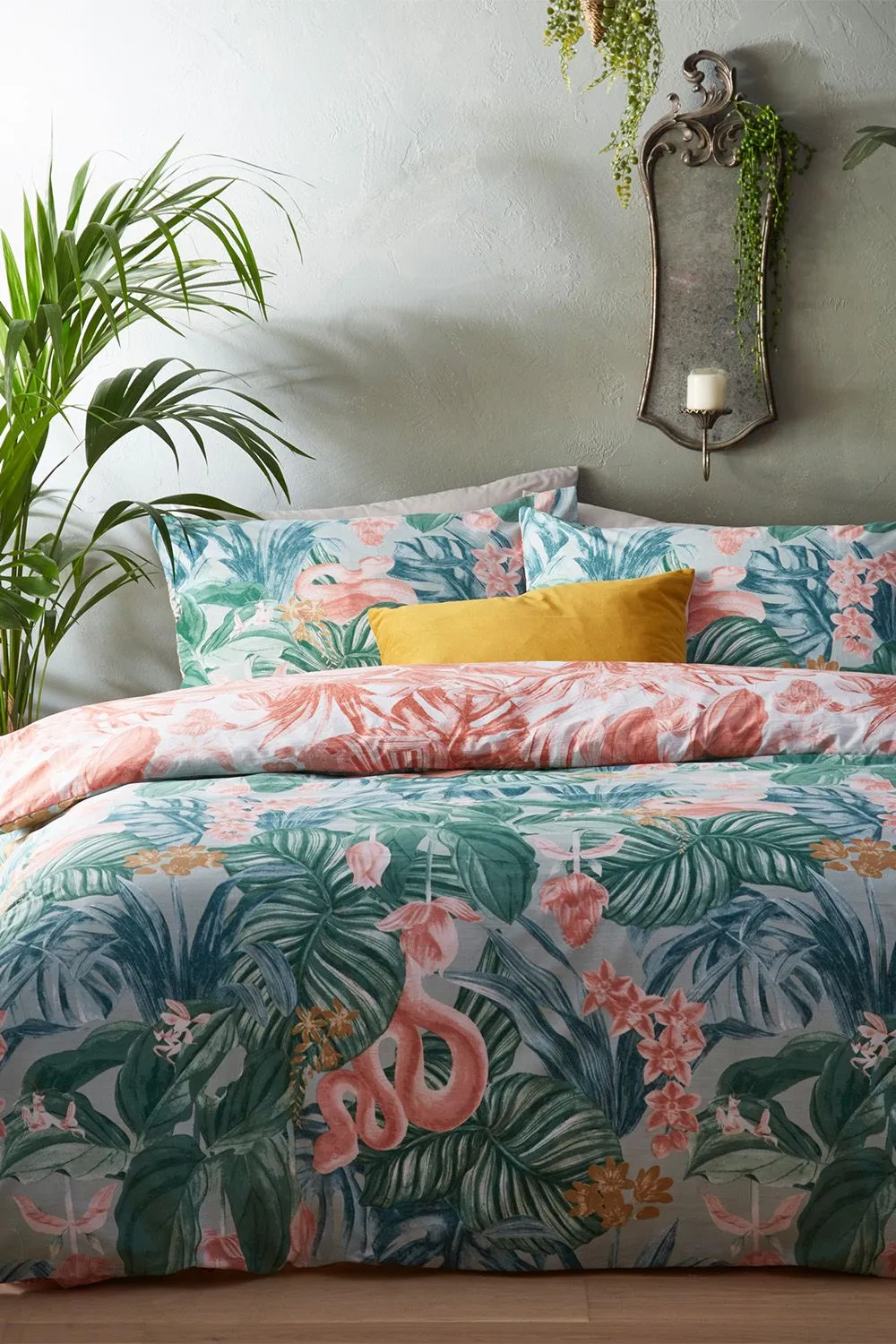 Furn Medinilla Tropical Reversible Duvet Cover Set