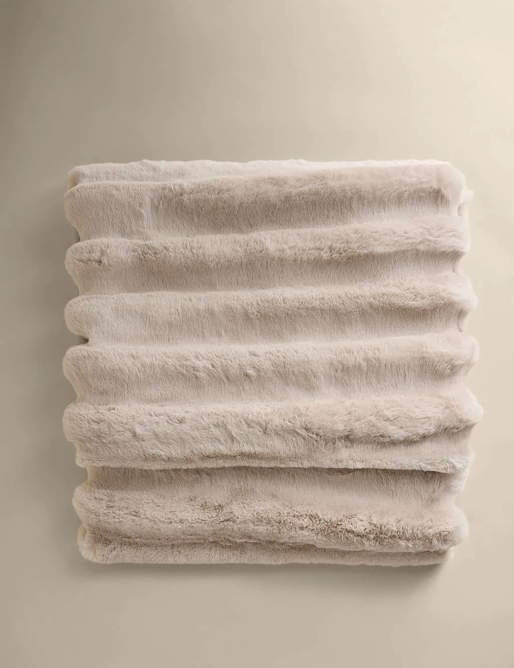 M&S Ribbed Chunky Adult Throw Neutral