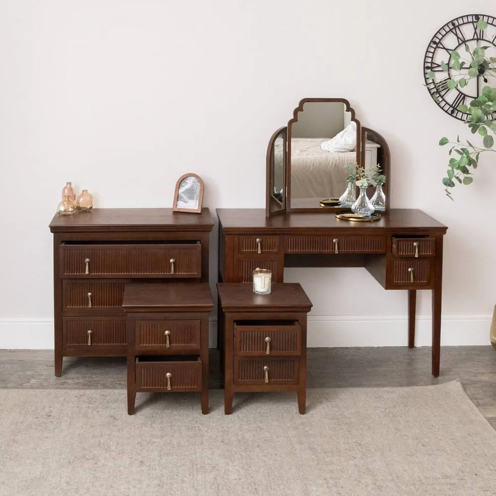 Melody Maison Chest, Dressing Table, Mirror & Pair of Bedsides - Georgian Range in Dark Brown 2