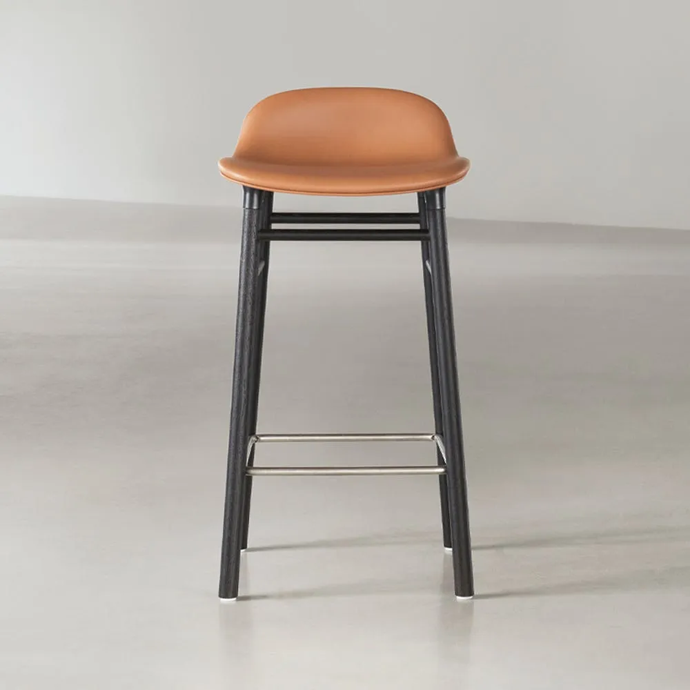 Normann Copenhagen Form Barstool in Ultra Leather 41574 with Black Steel Legs 4