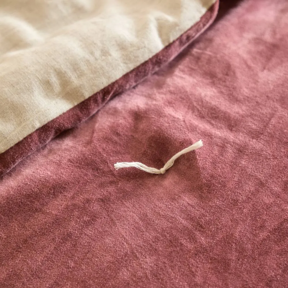 Wylder Edie 100% Cotton Velvet Bedspread in Rose 3