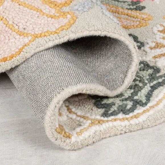 Daphne Floral Shaped Wool Rug 3
