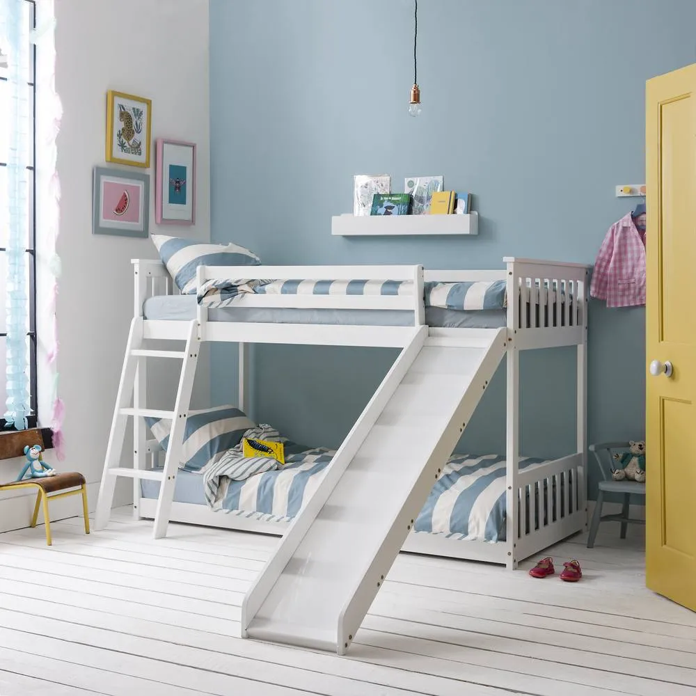 Nöa and Nani Tuva Cabin Bed Low with Bunk Underbed Slide & Pirate Package in White 2