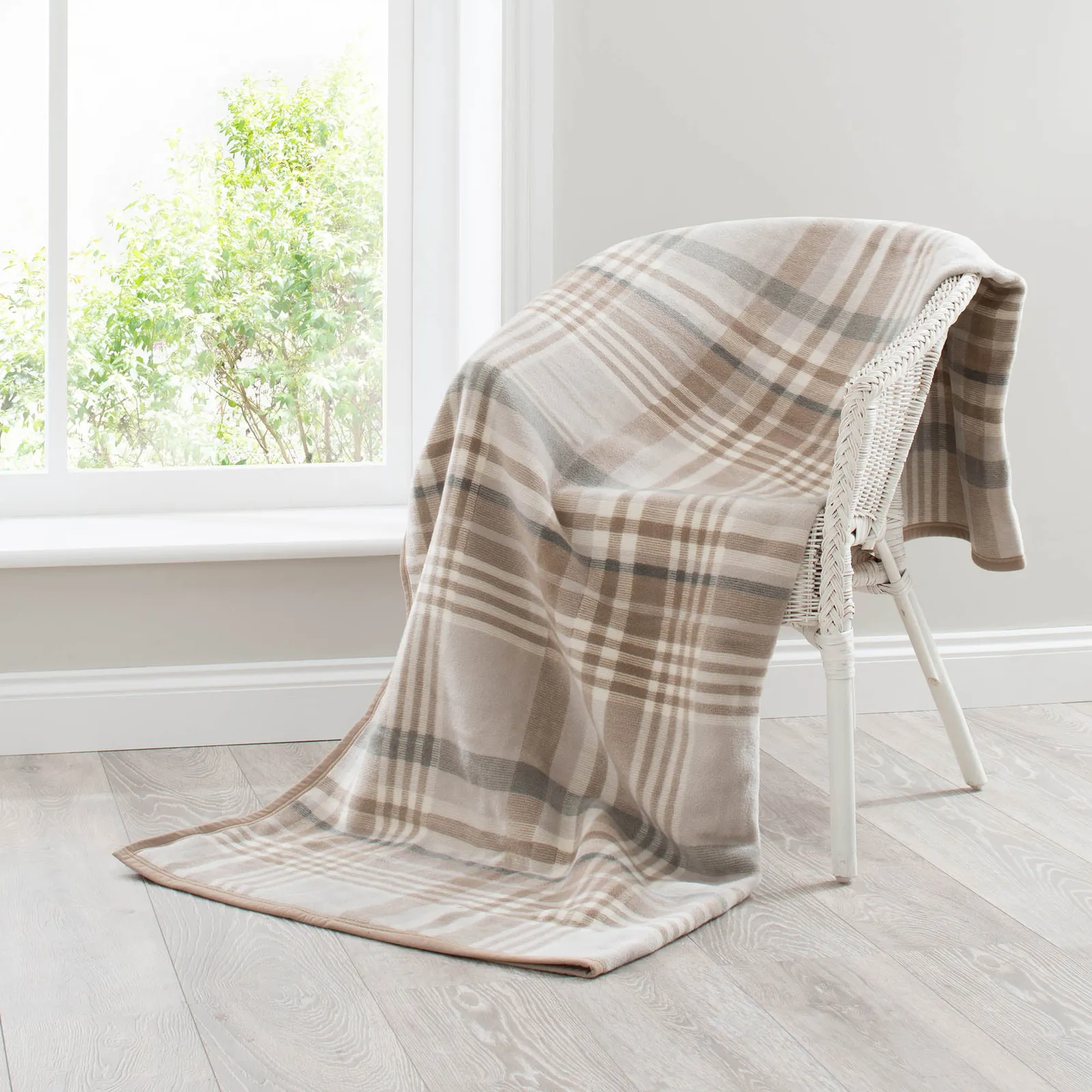 Thermosoft Plaid Check Natural Throw Natural