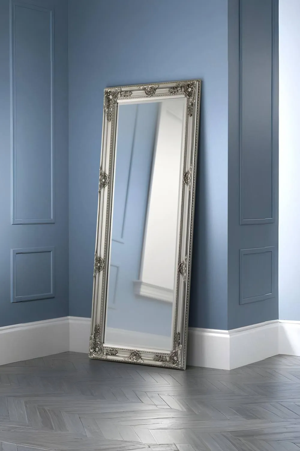 Julian Bowen Palais Lean-To Dressing Mirror in Silver 1