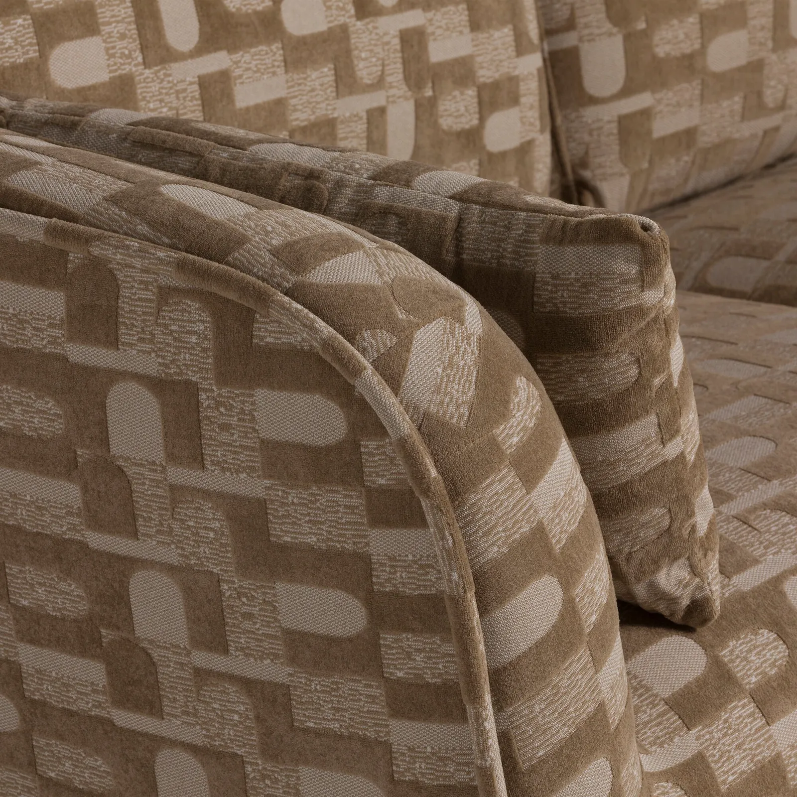 Shoreham 2.5 Seater Recliner Sofa | Barker & Stonehouse 3