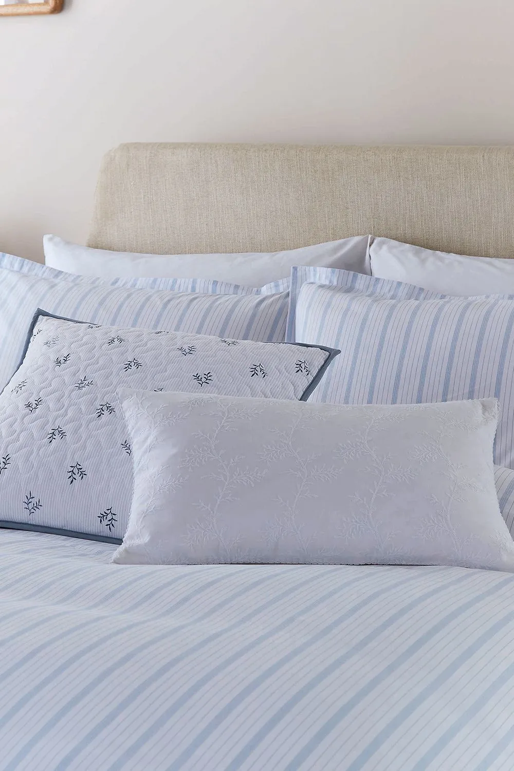 Murmur 'Juno' Cotton Duvet Cover Set in Blue 2