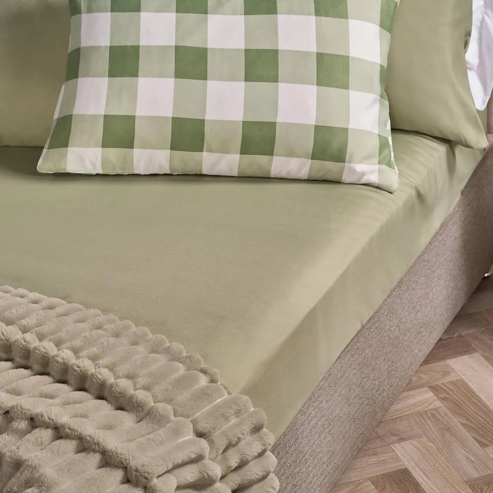 OHS Ultra Soft Microfibre Plain Fitted Bed Sheet in Pale Green | Size: Single