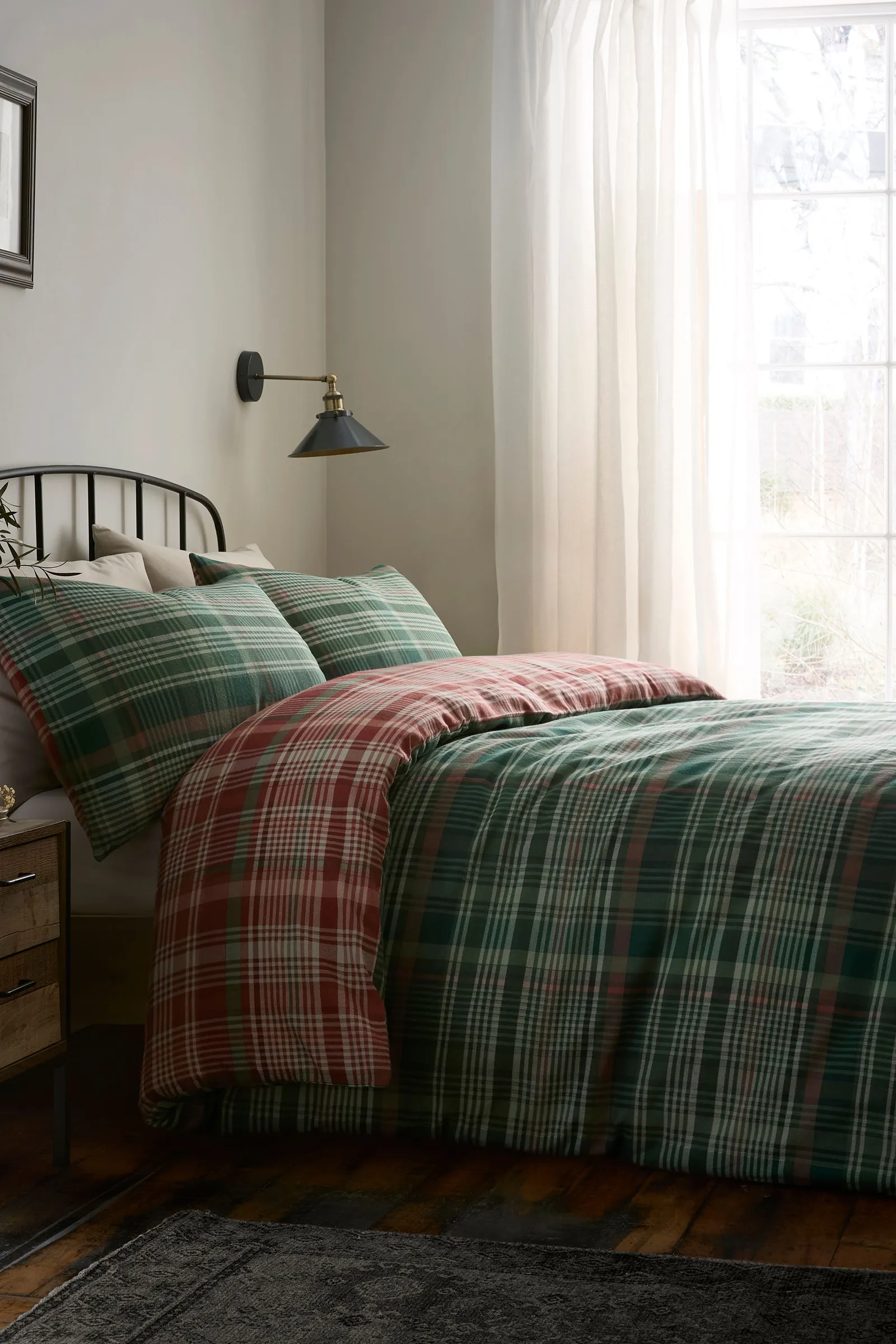 Dreams & Drapes 'Bennet Check' Brushed Cotton Duvet Cover Set in Green