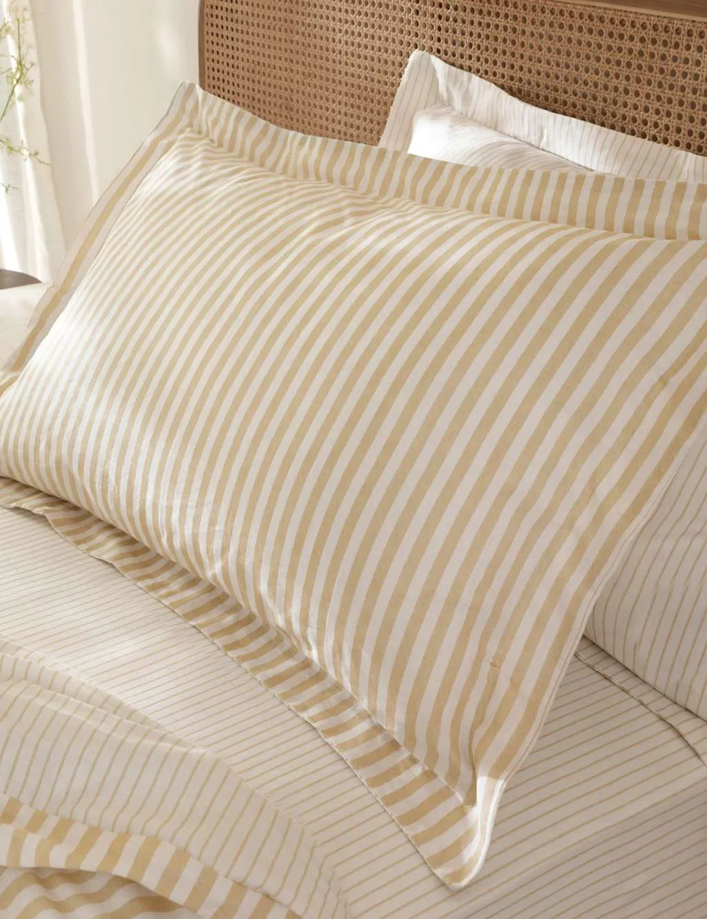 YARD 2 Pack Pure Cotton Hebden Stripe Pillowcases Yellow Mix