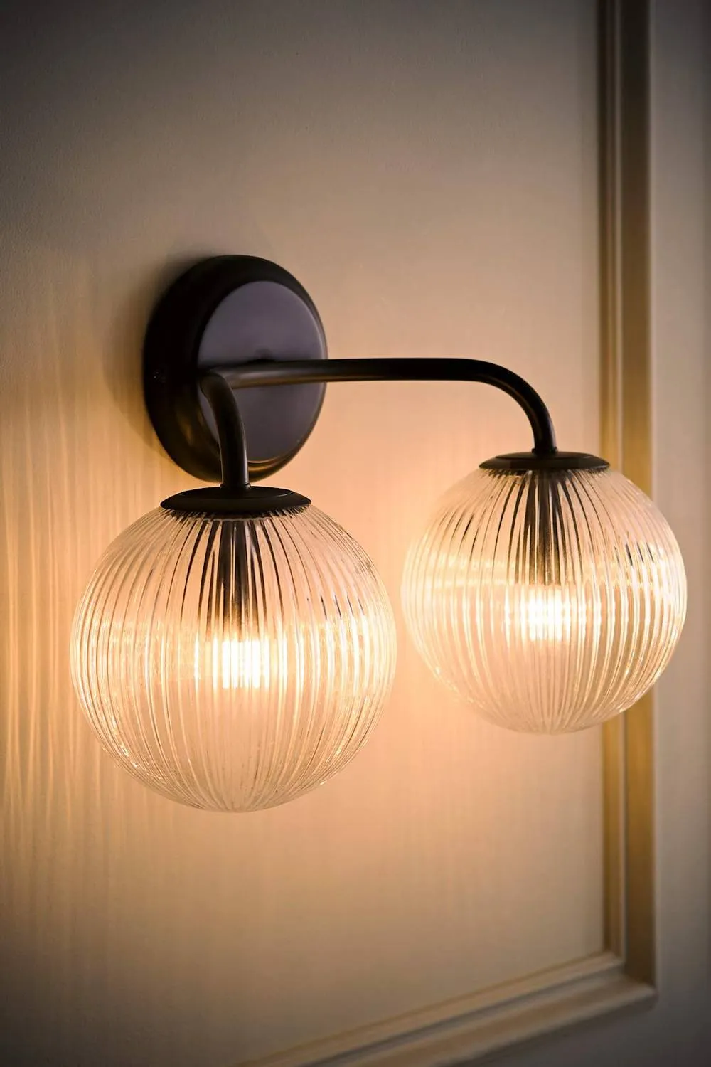 ValueLights Kempton Ribbed Glass Globe Shade 2 Arm Wall Light in Black 2