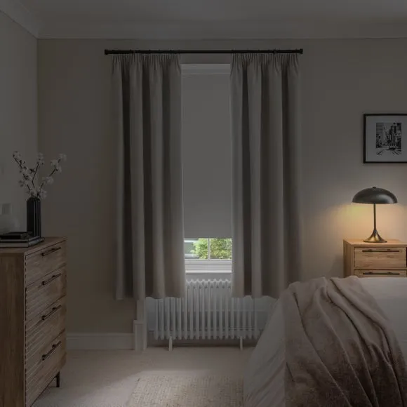 Luna Blackout Roller Blind 6