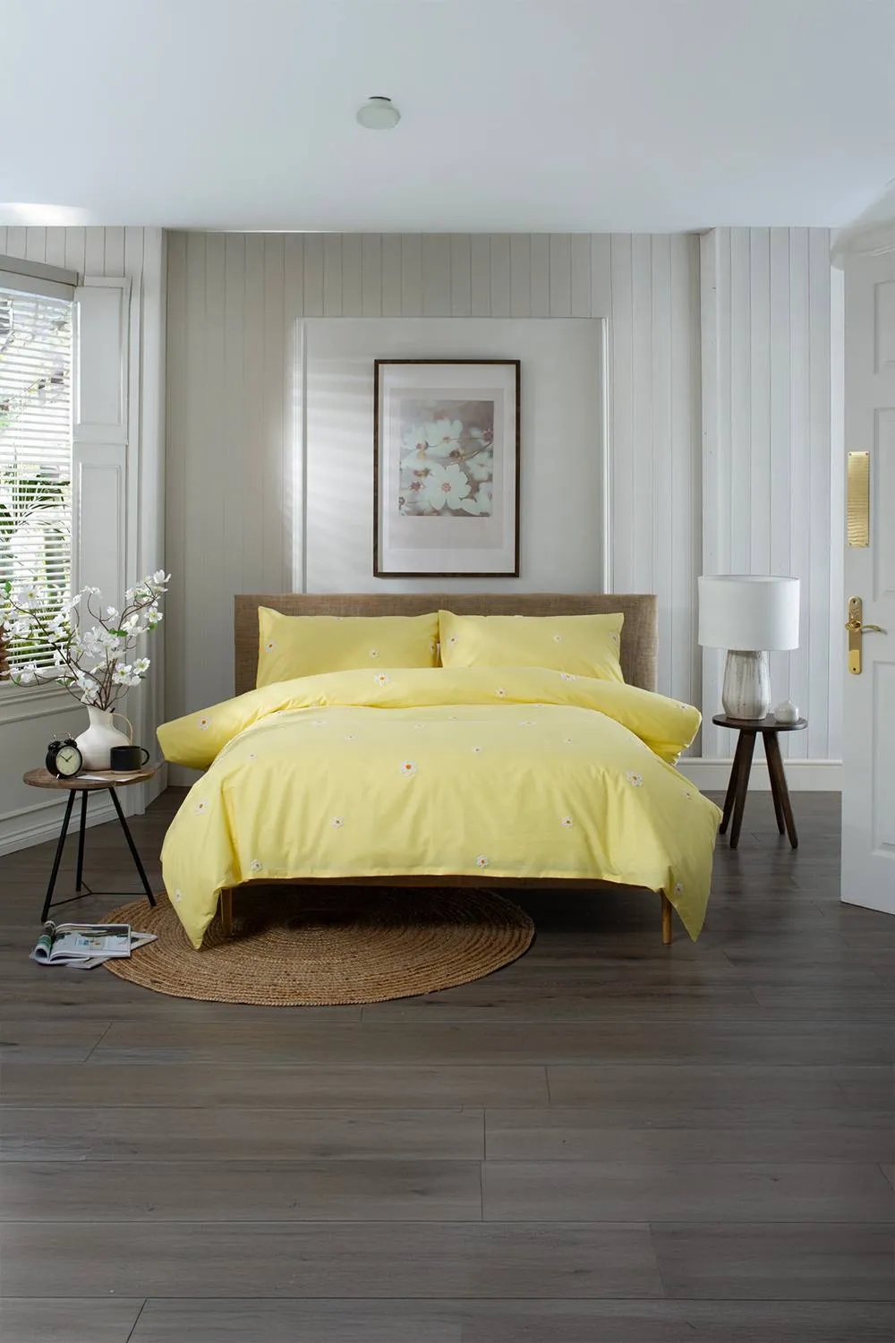 The Lyndon Company Tufted Daisy 100% Cotton Duvet Cover Set, Soft & Breathable Bedding in Yellow