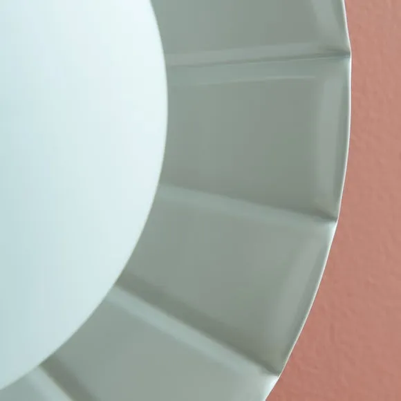 Scallop Rechargeable LED Touch Dimmable Wall Light 3