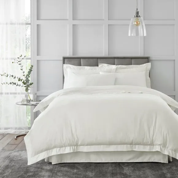 Hotel 230 Thread Count 100% Cotton Sateen Duvet Cover 1