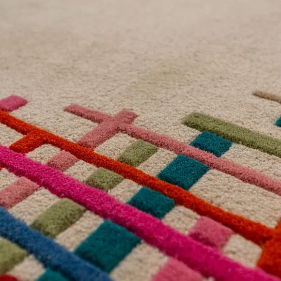 Sketch Border Wool Rug 2