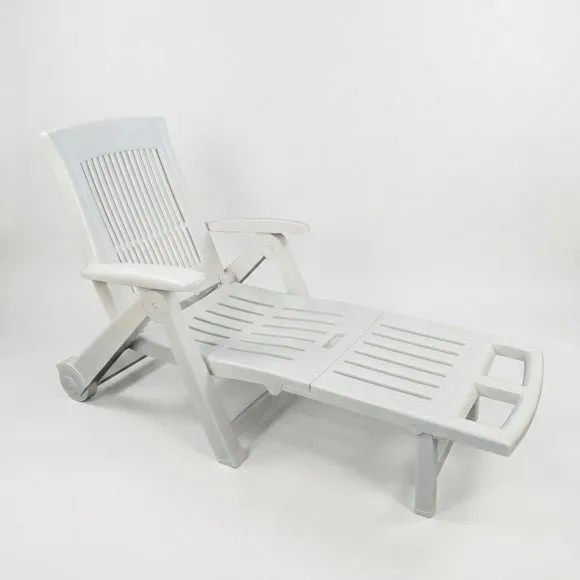 Trabella Potenza Foldable Sun Lounger with Wheels 2