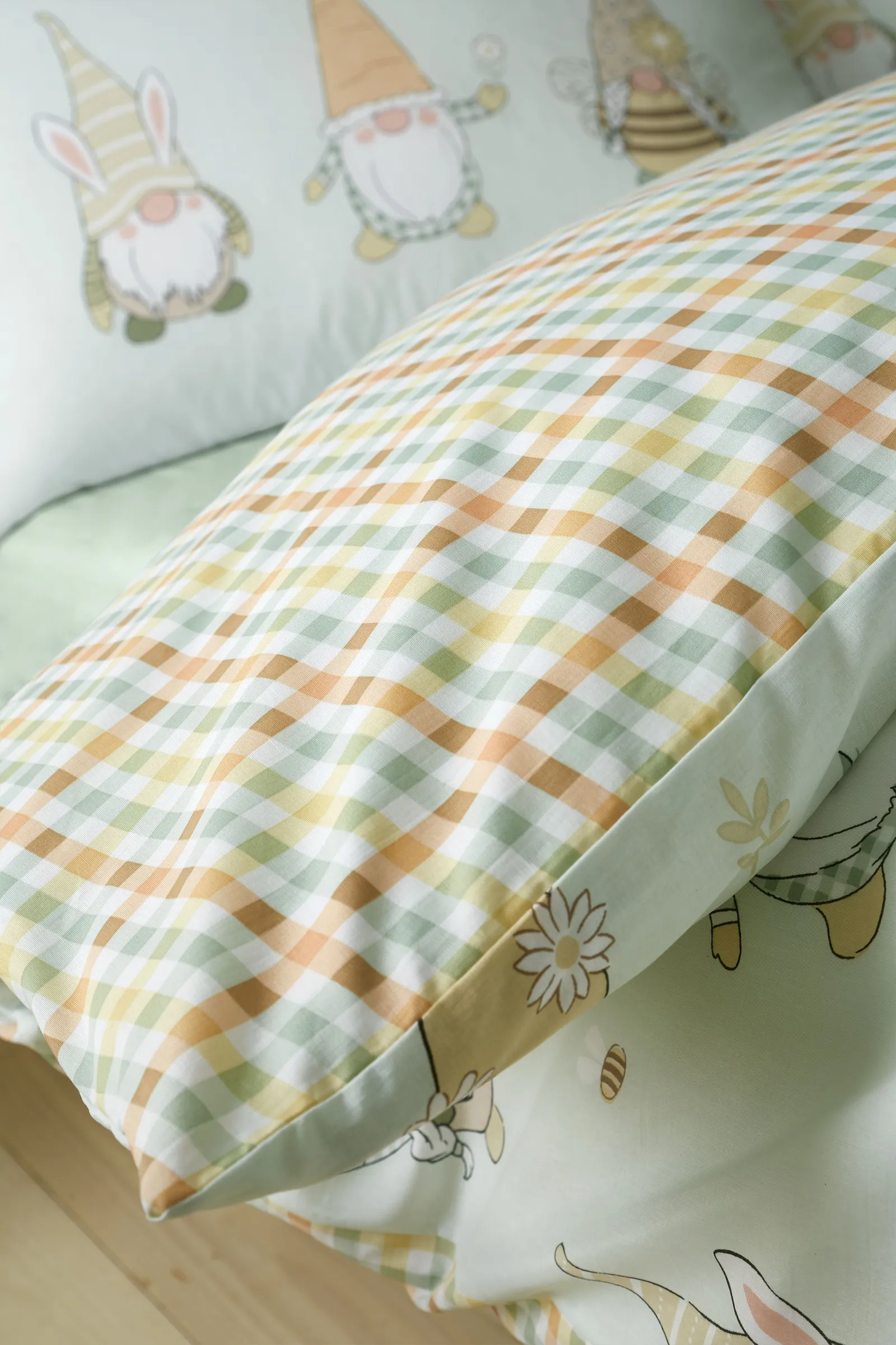 Catherine Lansfield 'Spring Gonks' Reversible Duvet Cover Set in Light Green 4