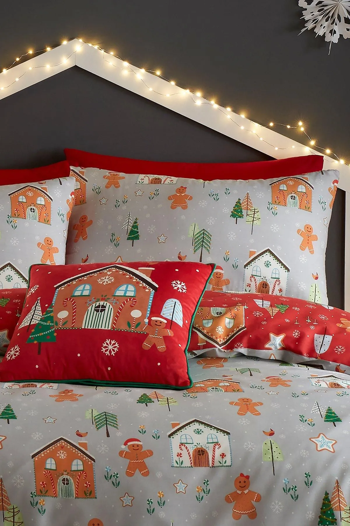 Fusion 'Gingerbread Man' Velvet Filled Cushion 3