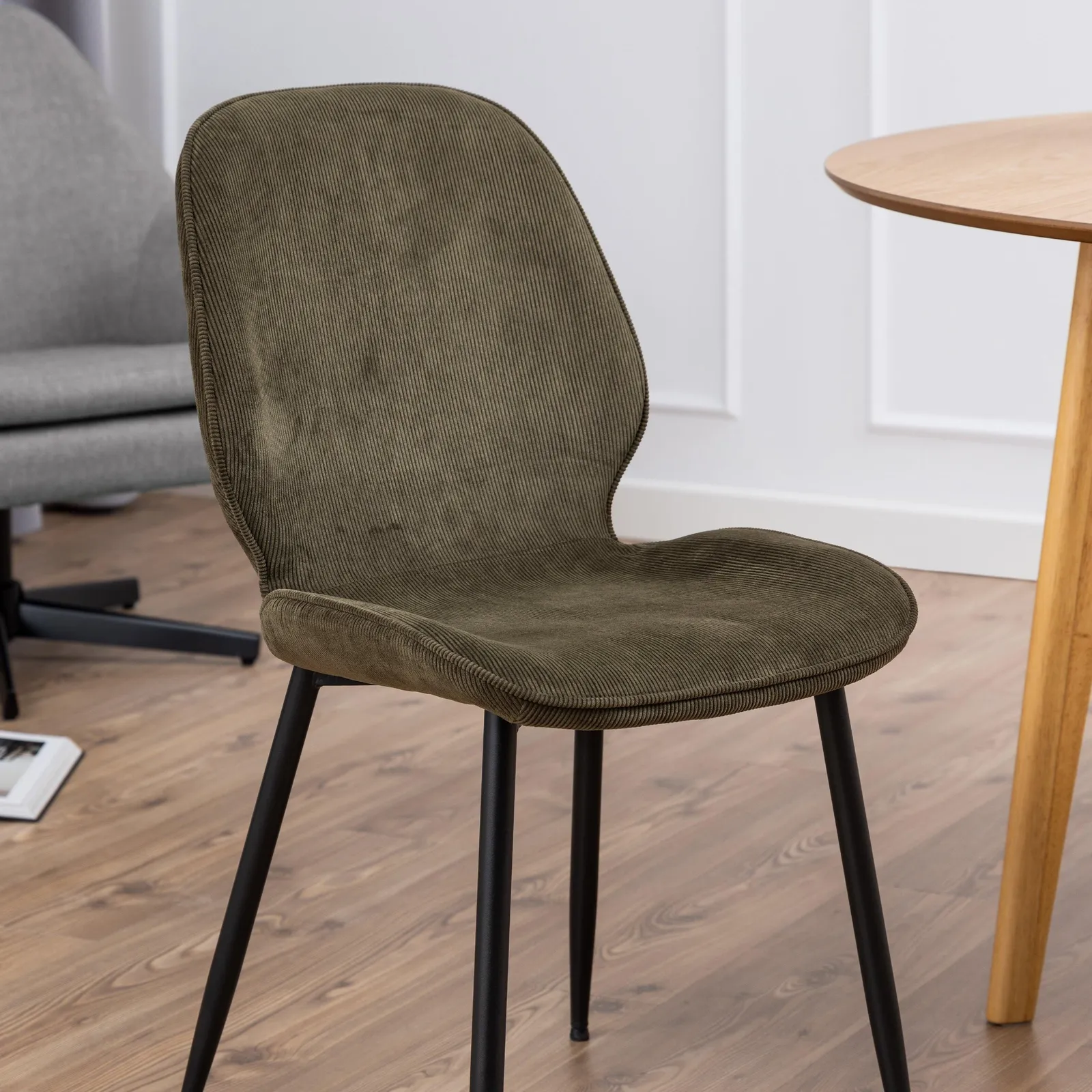 Furniture To Go Femke Dining Chair in Olive Green 5