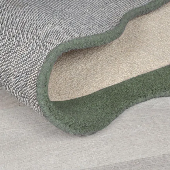 Bonnie Scallop Border Wool Runner 3