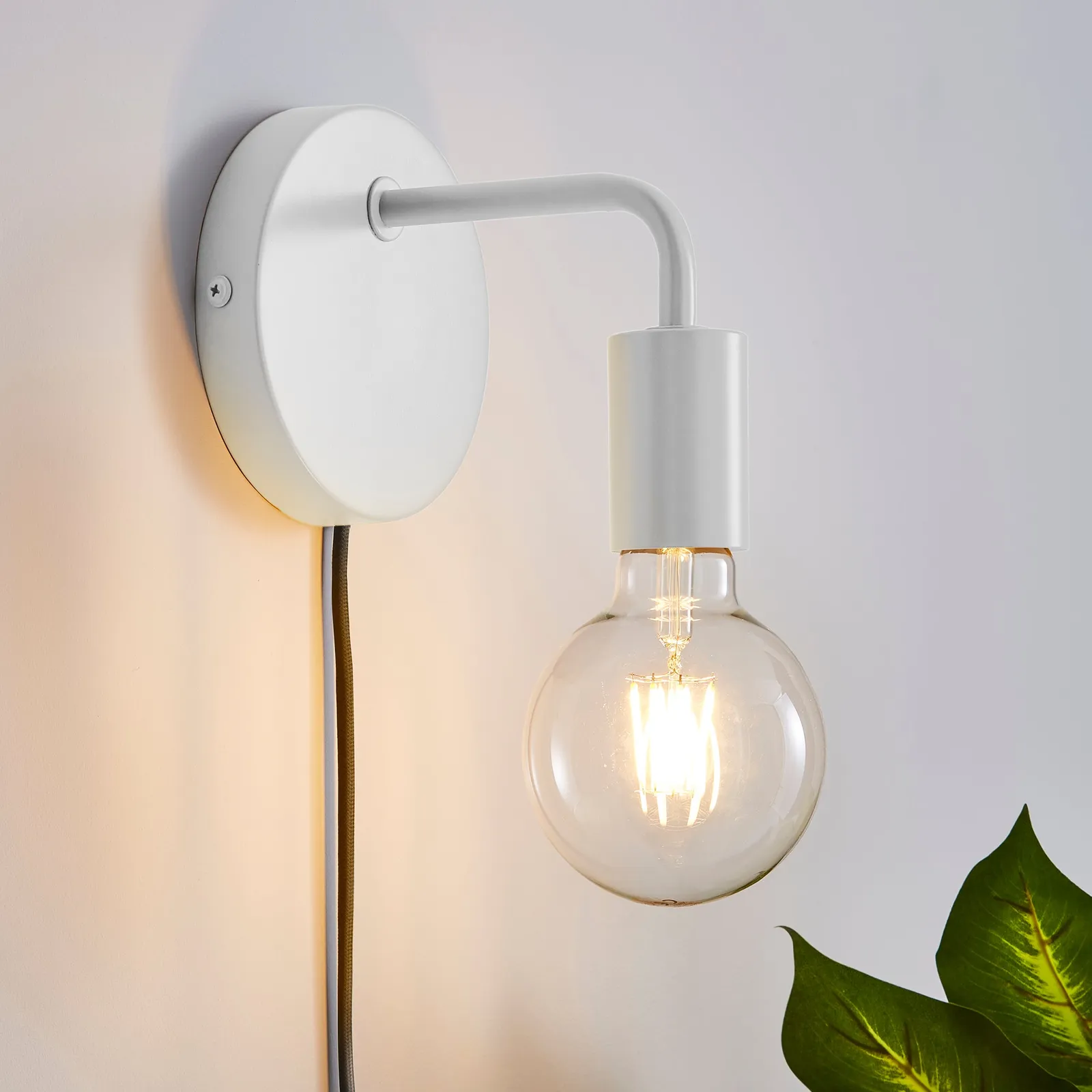 Elements Koppla Plug In Wall Light 1