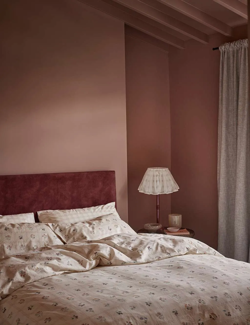 Piglet In Bed Pure Cotton Floral Bedding Set Taupe