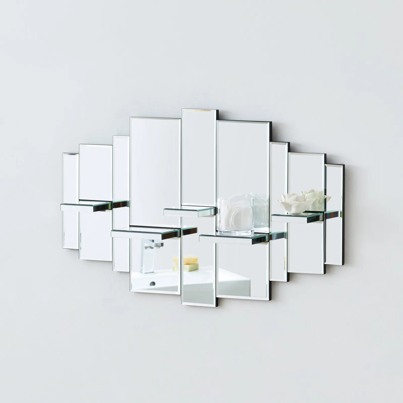Glam Mirrored Shelves Silver