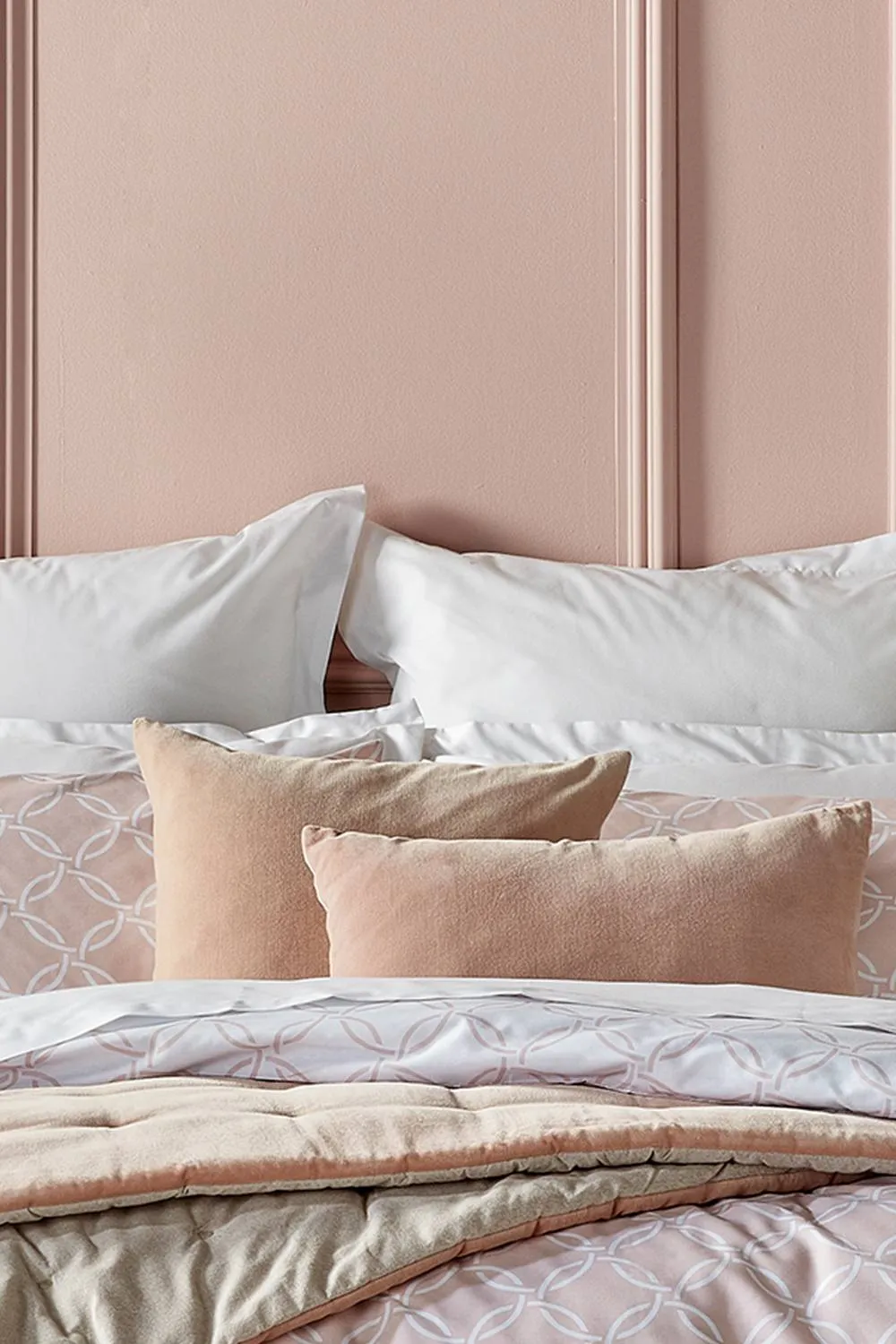 CHRISTY Luxury Filled Velvet 'Jaipur' Rectangle Cushions in Dusty Pink 2