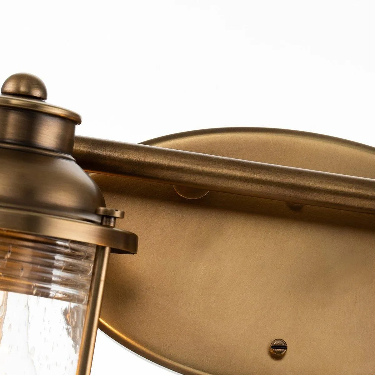 Netlighting Kichler Ashland Bay Wall Lamp Natural Brass IP44 in Yellow 2