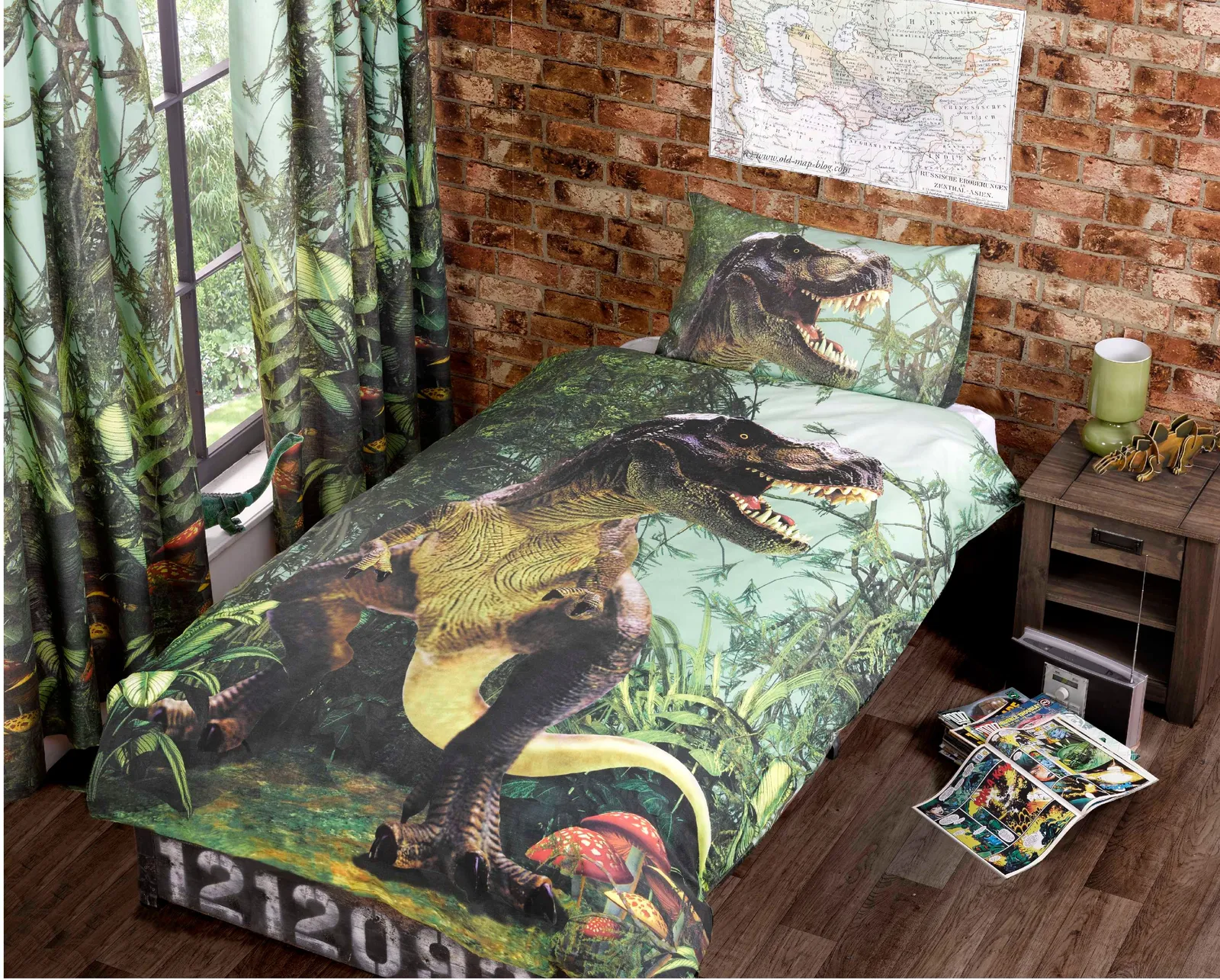 Rapport Home T Rex Polycotton Duvet Cover Set With Pillowcase in Dark Green