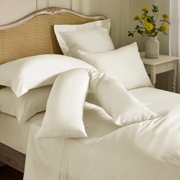 Dorma Luxe Egyptian Cotton Sateen V-Shaped Pillowcase 2
