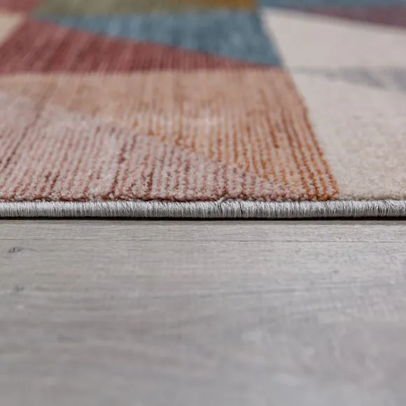 Tetra Checkerboard Diamond Rug 4