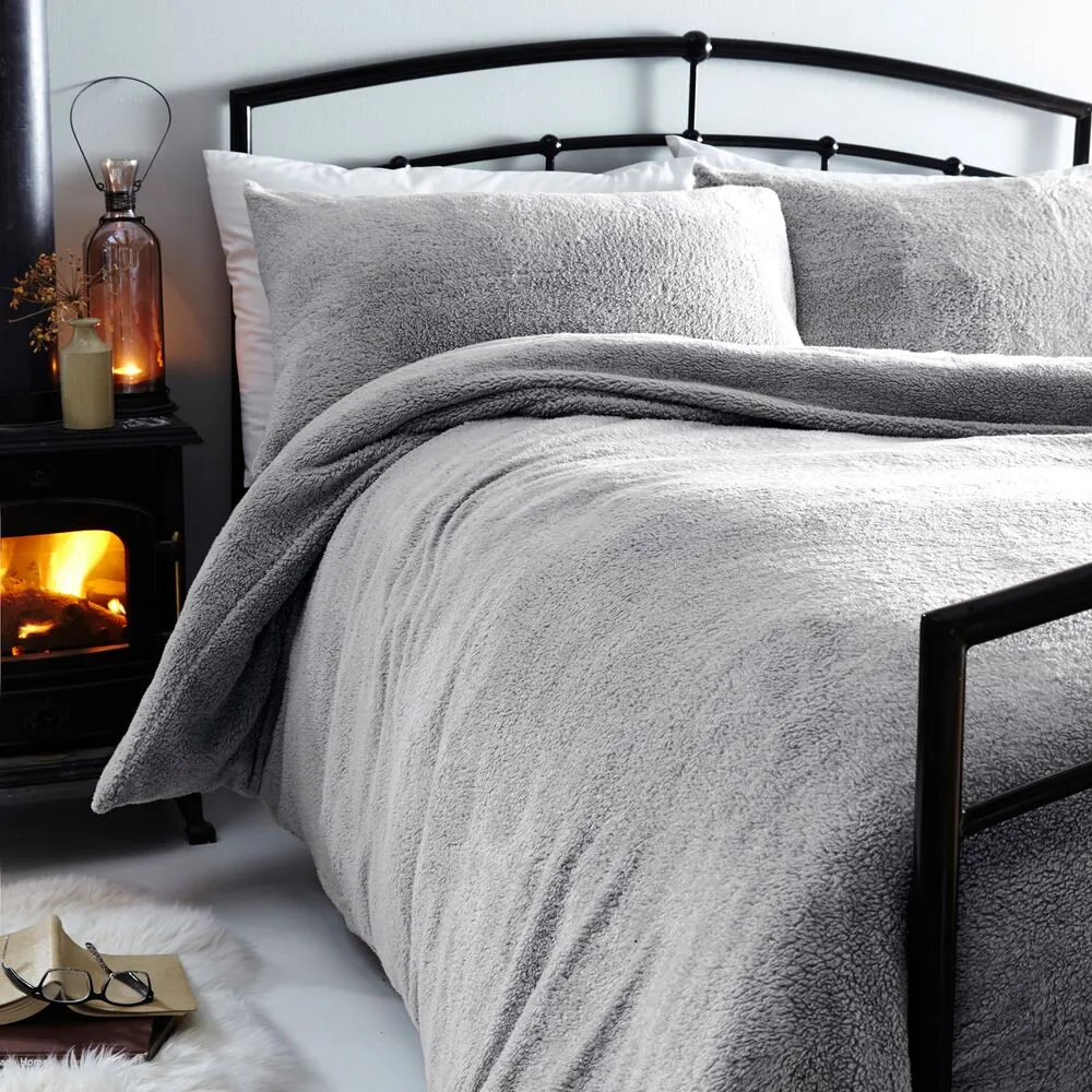 Silentnight Cosy Teddy Fleece Duvet Set - Silver - Single