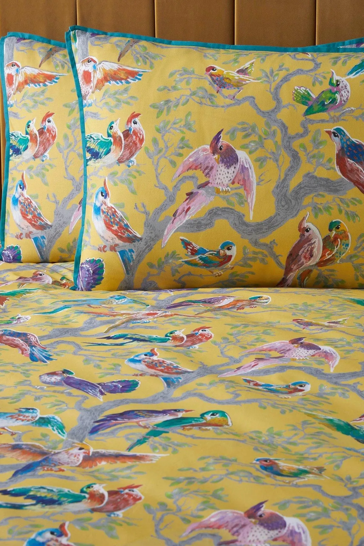 Laurence Llewelyn-Bowen 'Birdity Absurdity' 100% Cotton Sateen Duvet Cover Set in Yellow 3