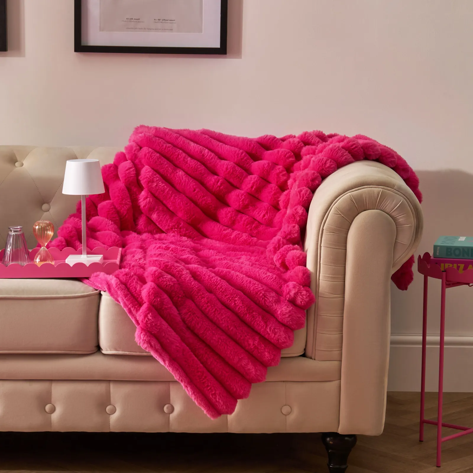 OHS Jumbo Faux Fur Fleece Throw Ribbed Fluffy Blanket in Bright Pink