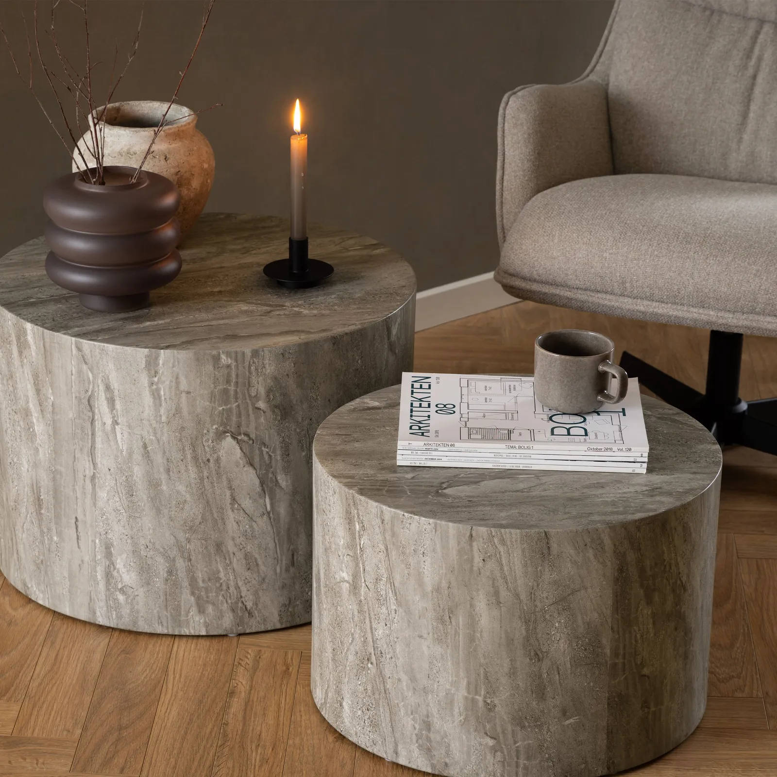 Furniture To Go Dice Round Coffee Table Set in Grey Marble 4