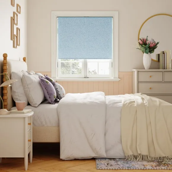 Luna Blackout Roller Blind 1