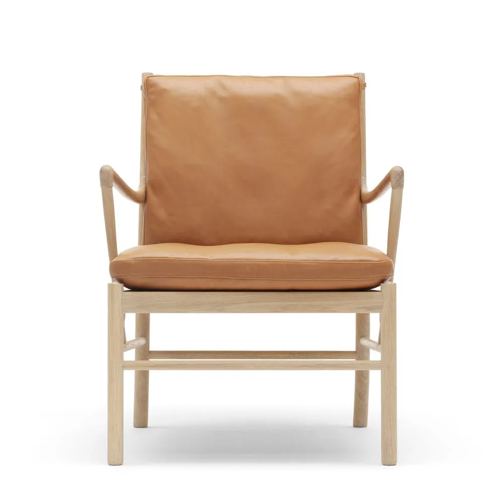 Carl Hansen & Son OW149 Colonial Armchair Soaped Oak Upholstered in Sif 95 1