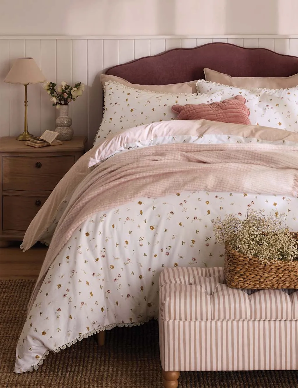 Laura Ashley Pure Cotton Neve Floral Bedding Set Light Pink Mix